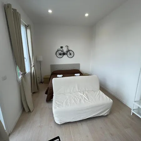 Attico Al Vomero * נאפולי