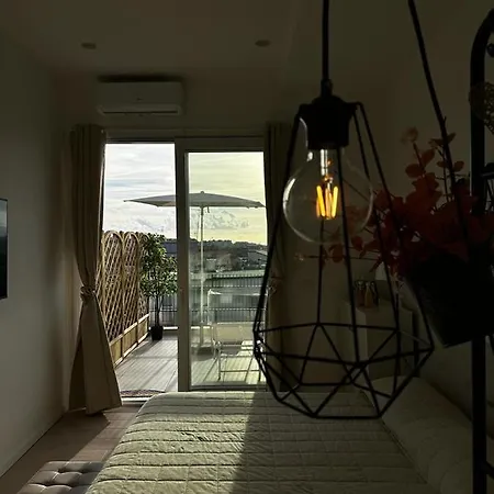 Attico Al Vomero נאפולי