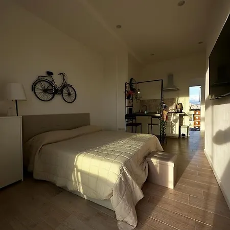 Attico Al Vomero דירה *