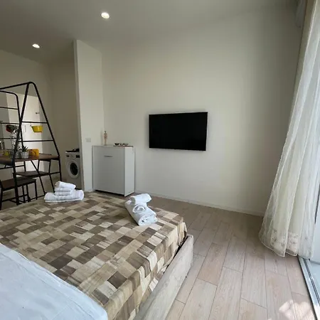 Attico Al Vomero Apartament