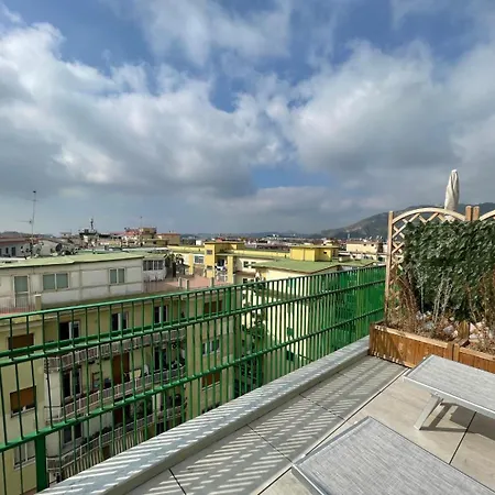 Attico Al Vomero Apartment